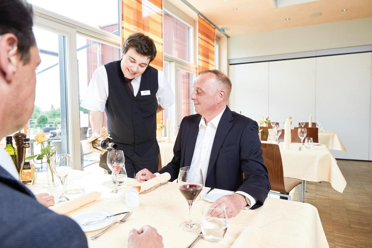 Aramis Tagungs- Und Sporthotel Gäufelden Esterno foto