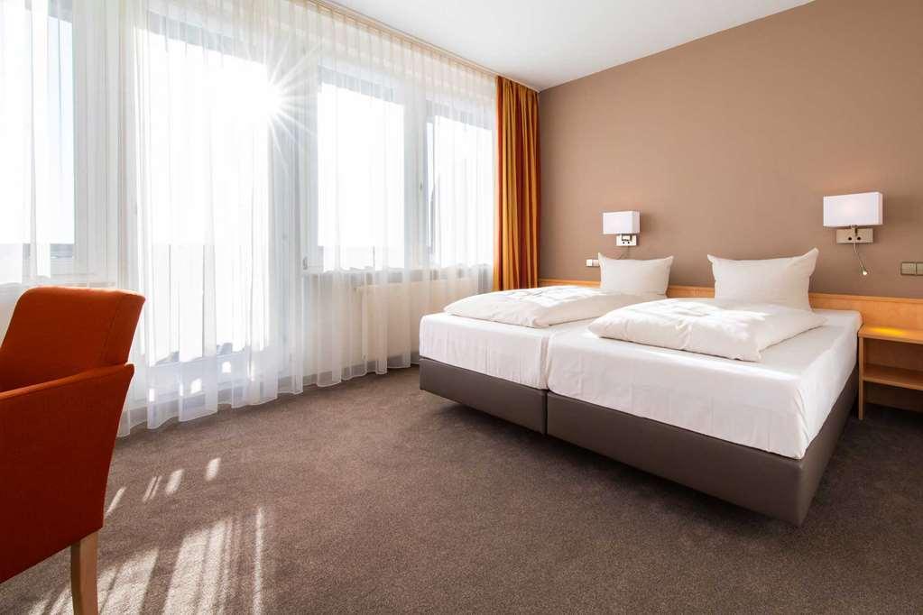 Aramis Tagungs- Und Sporthotel Gäufelden Camera foto