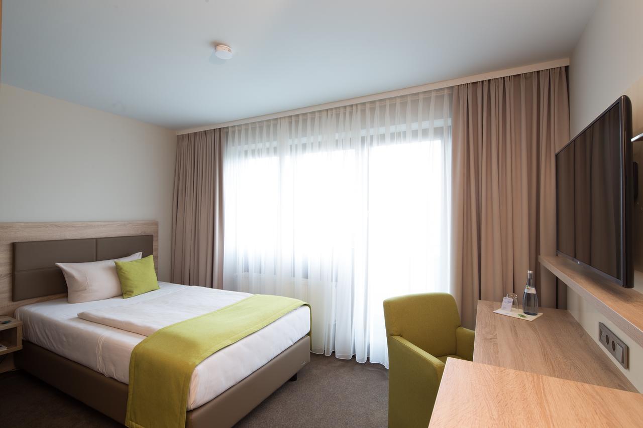 Aramis Tagungs- Und Sporthotel Gäufelden Esterno foto